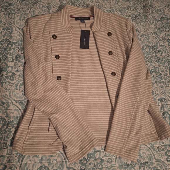 Jacket - Picture 3 of 4